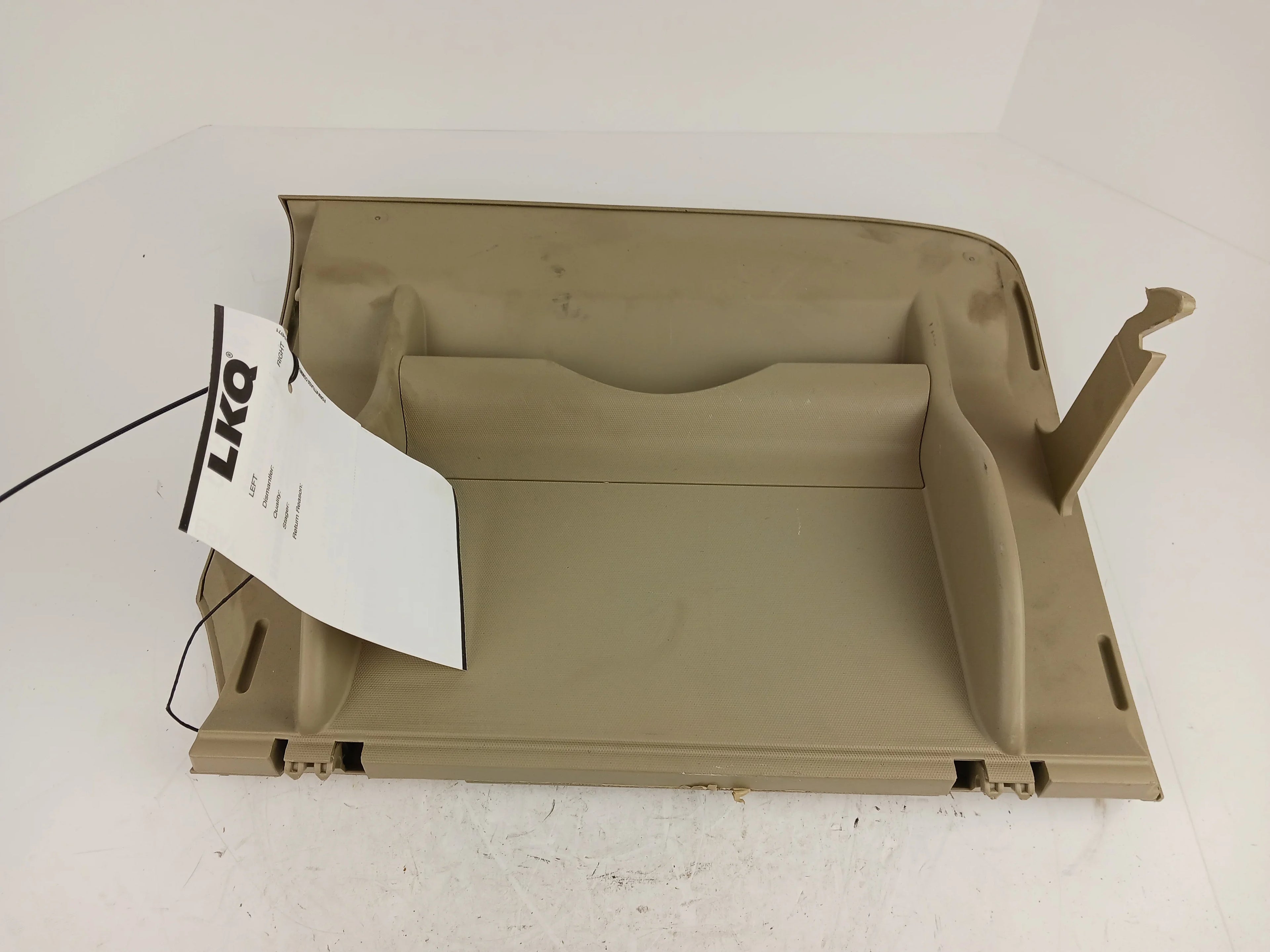 Pre-Owned 07 08 09 Nissan Altima Glove Box Assembly OEM (Good)