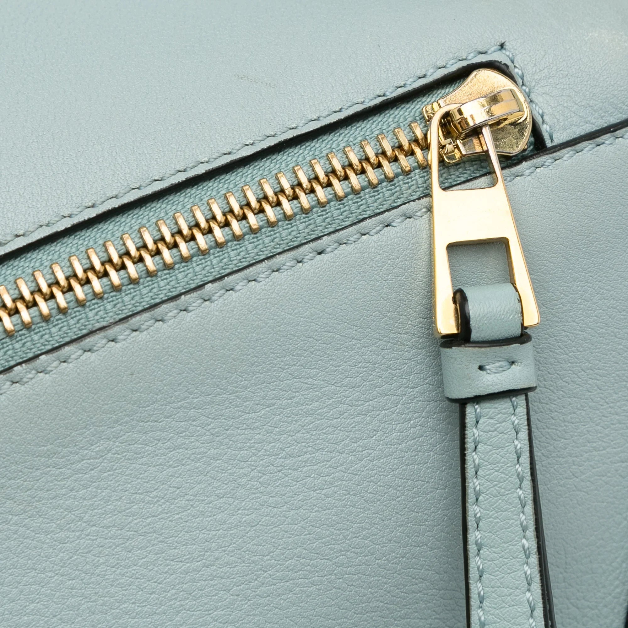 Pre-Owned Authenticated LOEWE Small Tricolor Puzzle Bag Calf Leather Blue Satchel Unisex (Good)
