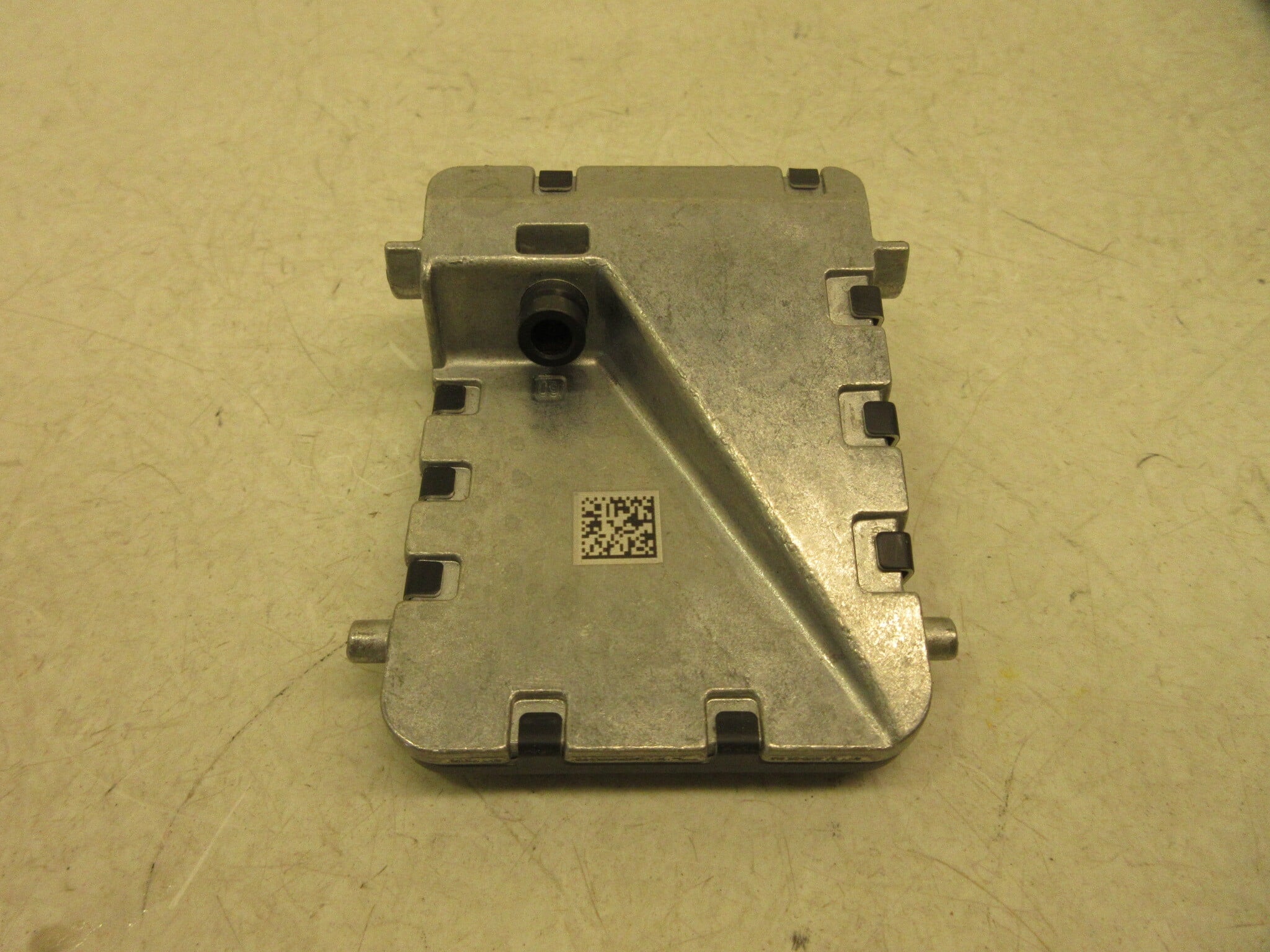 Pre-Owned 18-22 Toyota Tacoma Front Windshield Mounted Lane Departure Warning Camera OEM (Good)