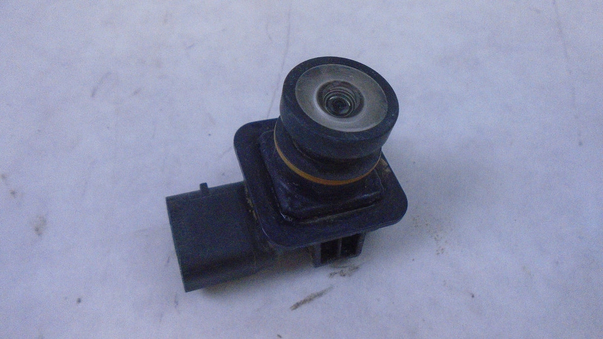 Pre-Owned 2013 2014 2015 Ford Explorer Rear Camera EB5T-19G490-AA OEM LKQ (Good)