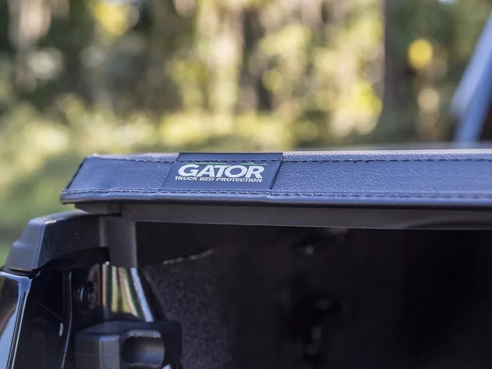 Gator Hybrid Hard Folding Vinyl Tonneau Truck Bed Protection 2014-2018 Toyota Tundra 6.5 Ft Bed w/o Deck System