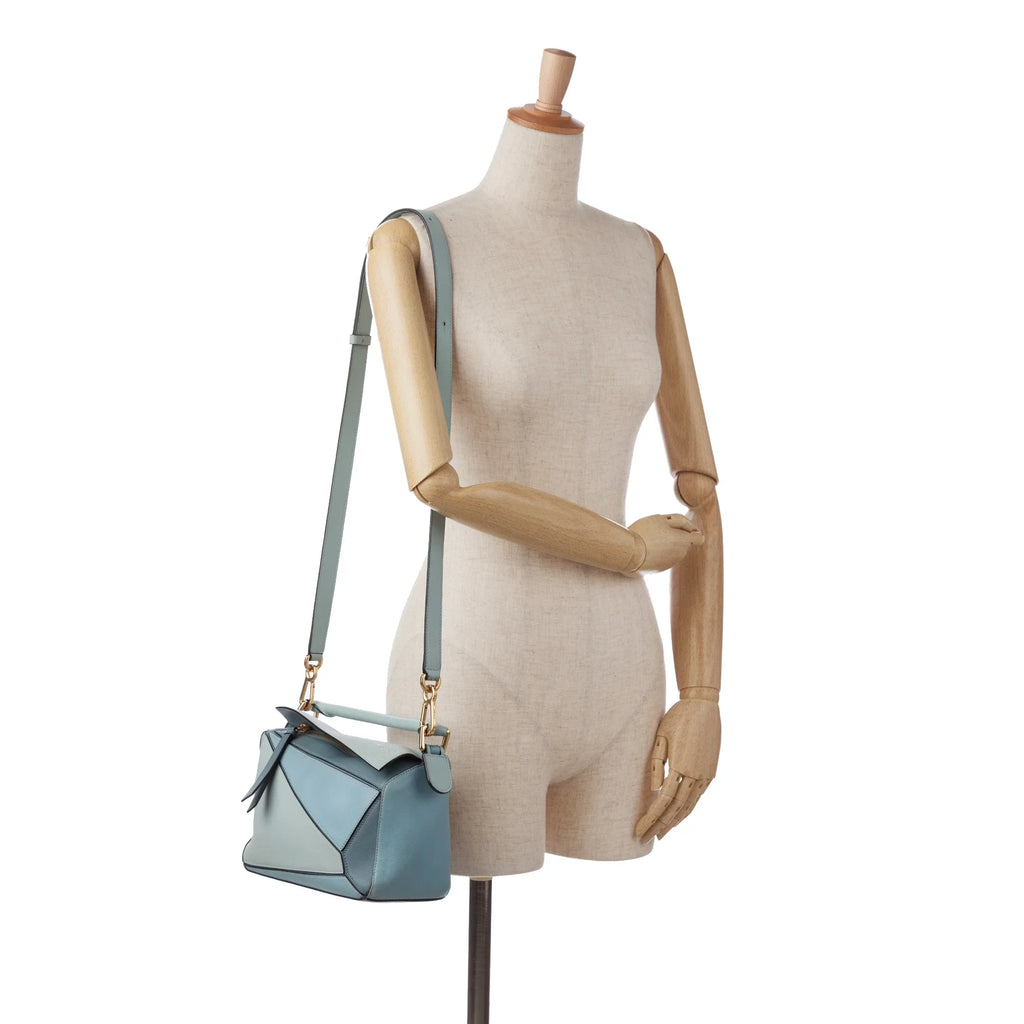 Pre-Owned Authenticated LOEWE Small Tricolor Puzzle Bag Calf Leather Blue Satchel Unisex (Good)