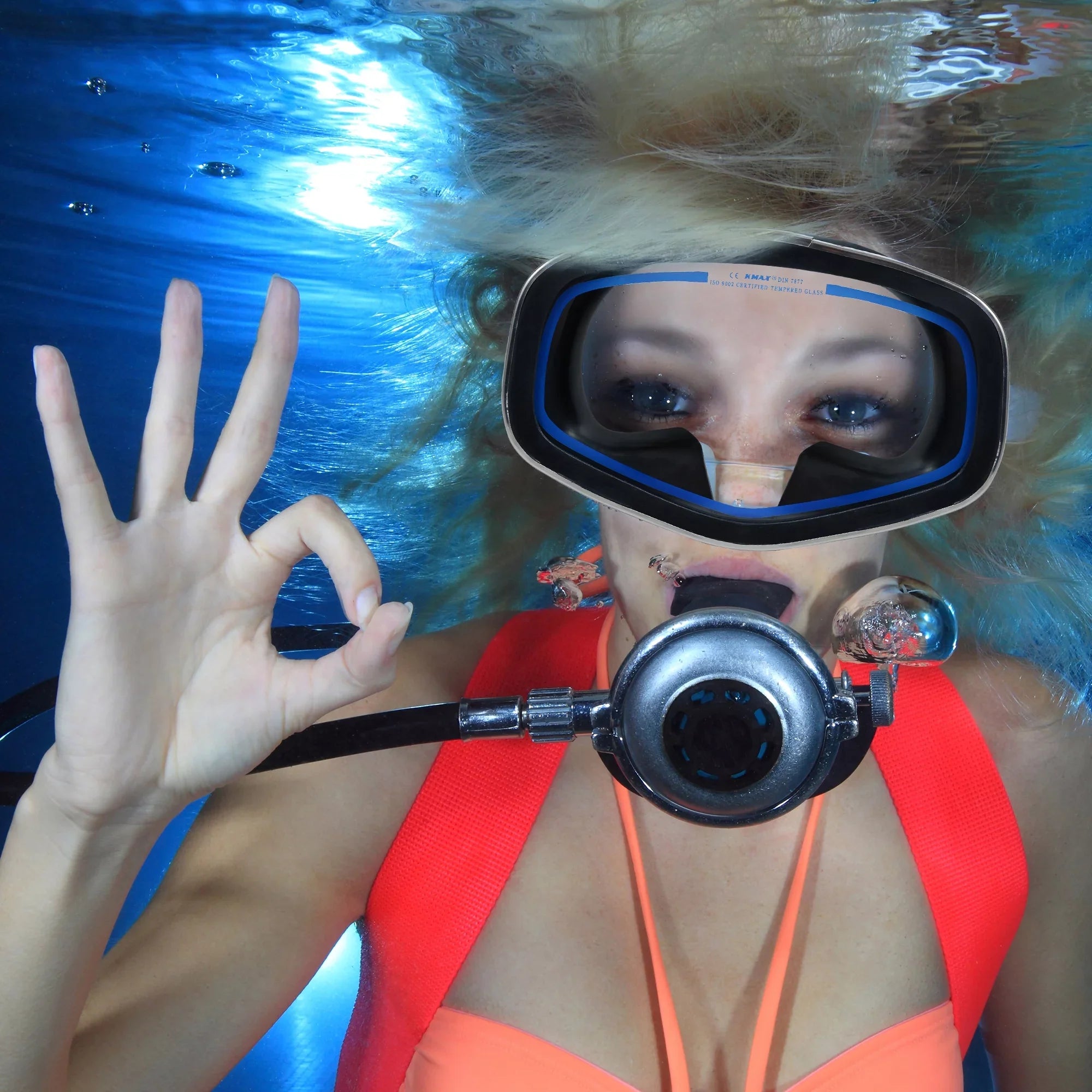 Hanway Adva Snorkel Mask – Tempered Glass Diving Goggles - Scuba Mask for Professional Diving and Snorkeling – Adjustable Fastener Silicone Molding Swimming Mask-Blue