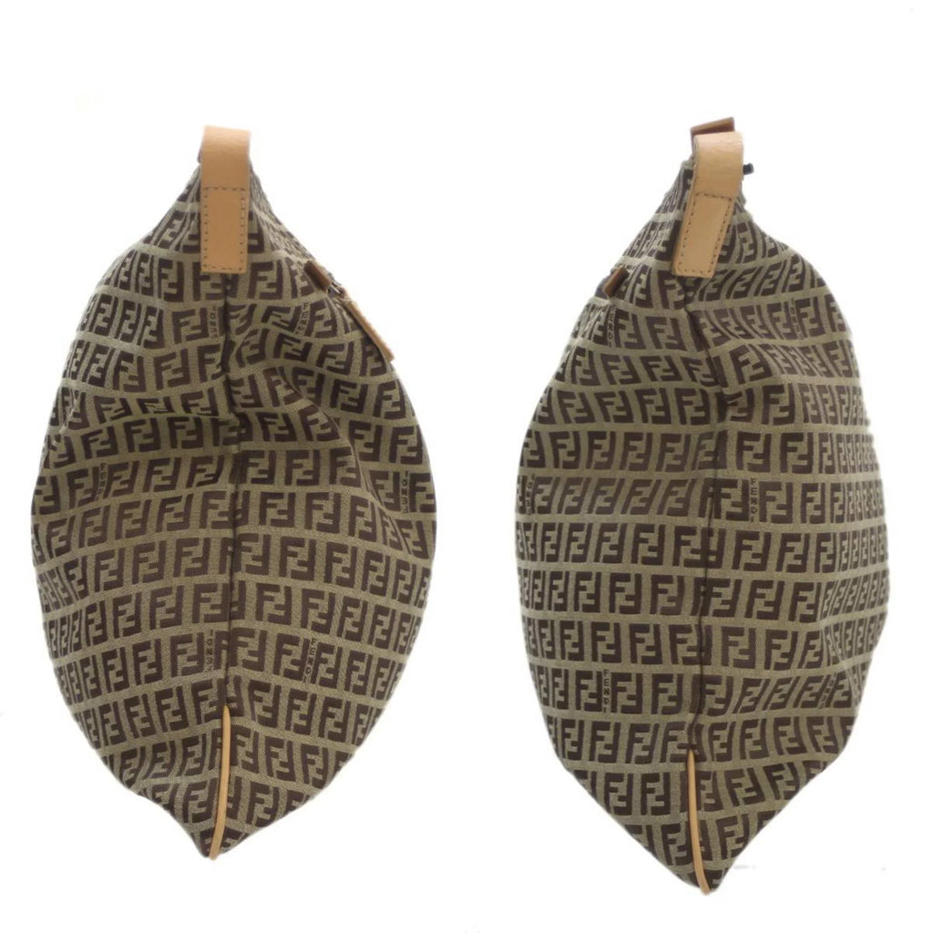 Pre-Owned FENDI Shoulder bag Zucca pattern Brown 2355.7VA020.28E (Good)