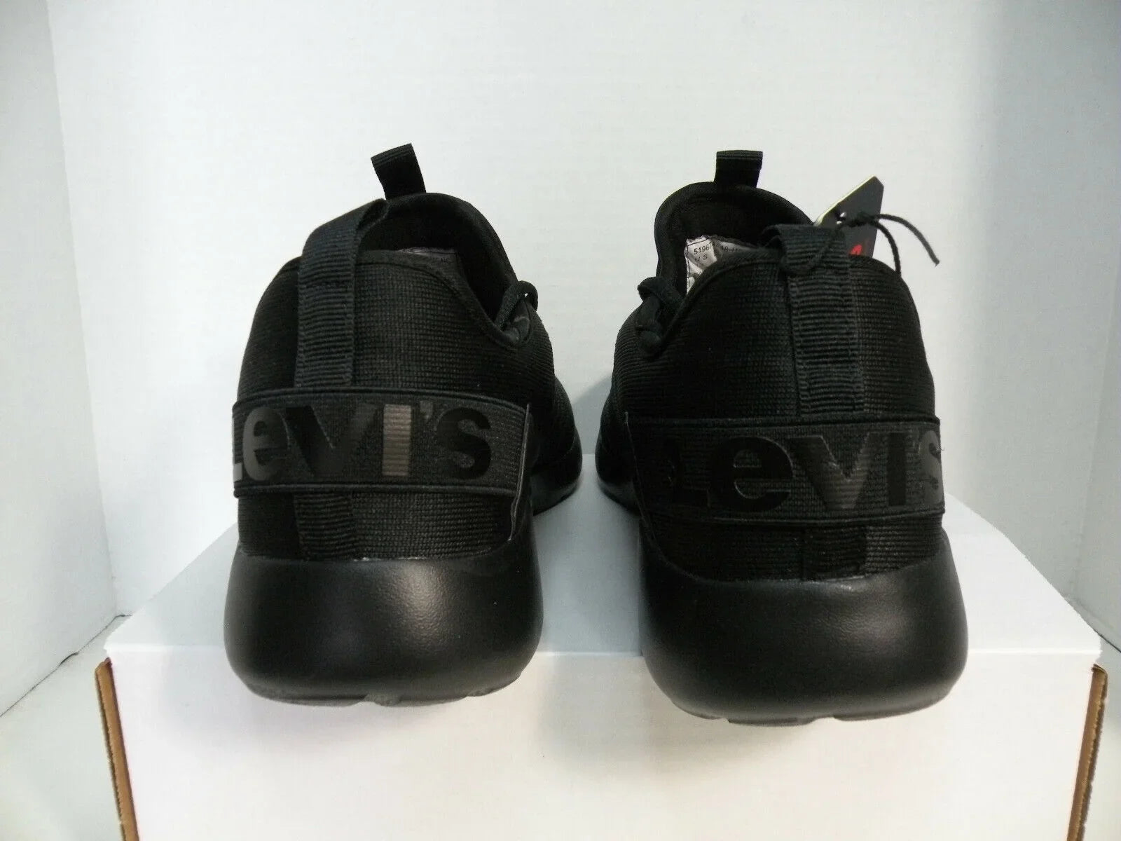 LEVIS COMFORT LOW ATHLETIC TRAINERS SPORTS SNEAKERS MEN SHOES BLACK SIZE 12 NEW